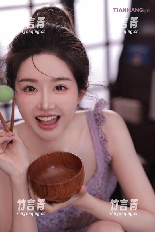 秀人网-抖娘利世 秀人网 - 抖娘利世的专属风格:探寻她的写真作品与独特套装