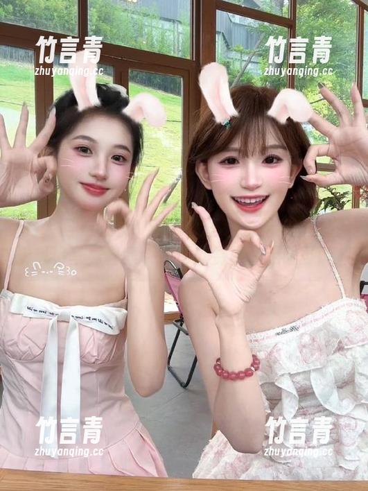 秀人网 - 果果Nikki女王魅力无穷：独特风格写真合集，尽情欣赏她的无限可能