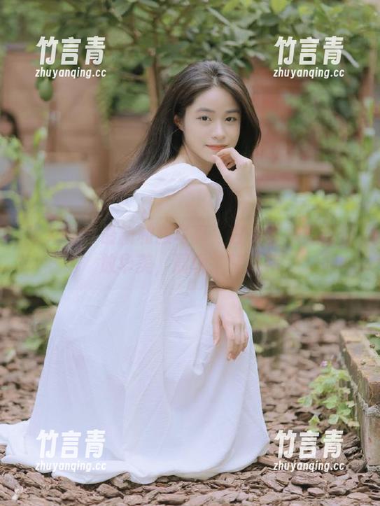 秀人网-白兔西希 秀人网 - 最新和服写真!白兔西希原图绽放华美,展现独特风格