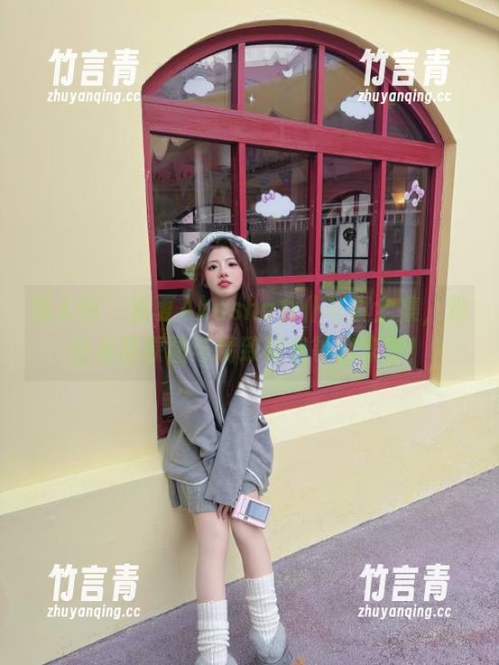 秀人网 - 蓝夏Akasha女仆写真全集，粉丝必备原图与精致图包等你来拿！
