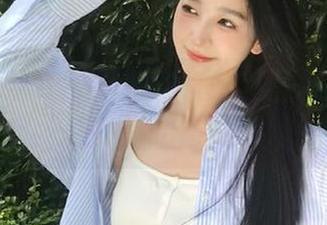 秀人网 – 感受温暖与柔软，言沫棉袜精美套图下载热销中！