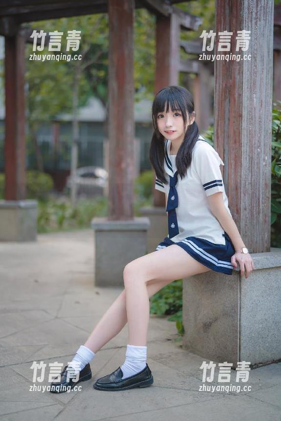 秀人网-陆萱雅 秀人网 - 精彩免费图集:陆萱雅的礼服魅力,带你领略时尚风采