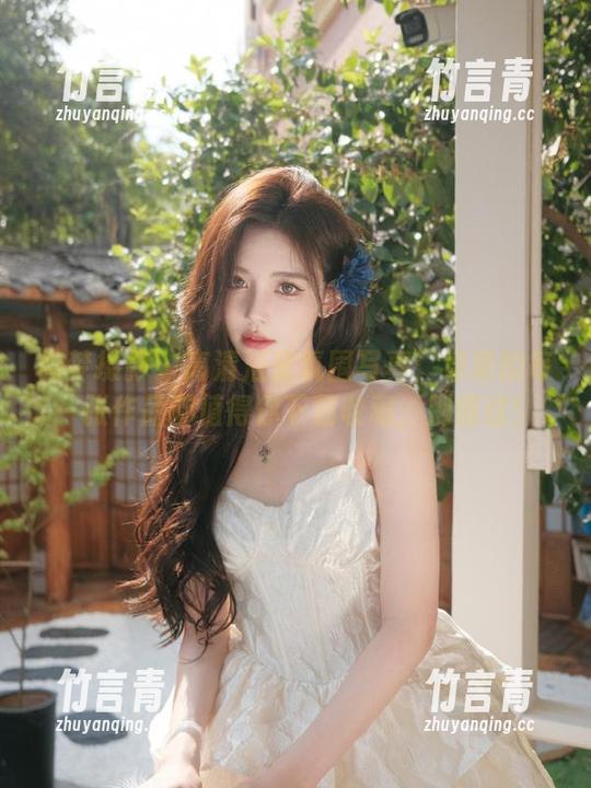绮梦摄影 - 高清浴室氛围写真：章章的每一张作品都值得你下载收藏，别错过！