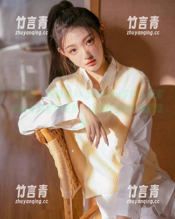 美媛馆 - 可爱如AngelaLee李玲：探索她的写真套图资源，让温暖在心中悄然绽放！