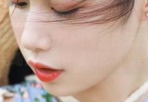 美媛馆 – 精选Carina绮里嘉天台照片：当自嘲成为一种摄影艺术的合集