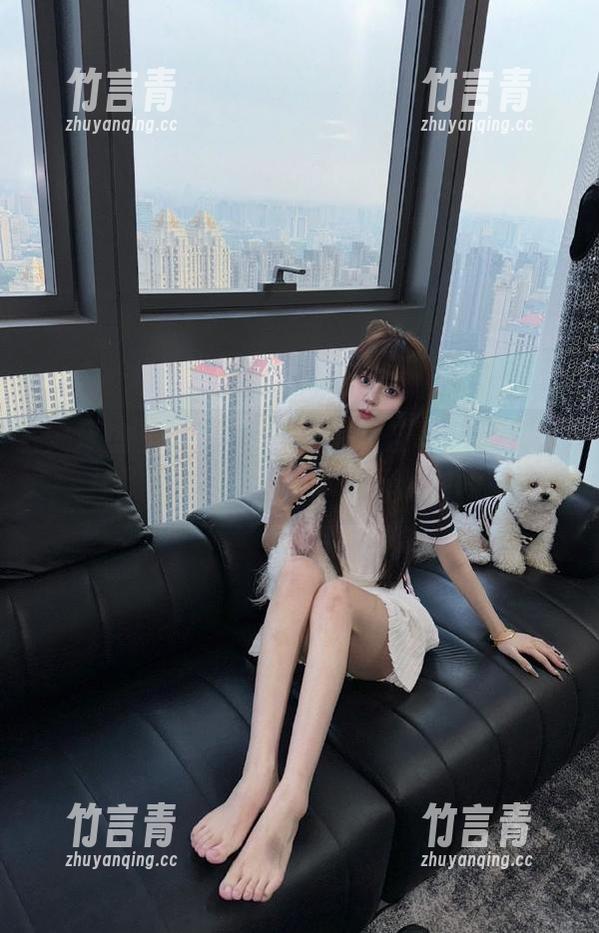 美媛馆 - Ellie艾栗栗的女友写真图包：让我们一起感受Lovely的瞬间！