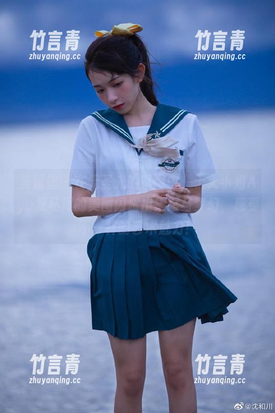 美媛馆 - 在无圣光的氛围中，于大小姐Ayu双马尾的美图闪耀出细腻与梦幻，感受不一样的艺术魅力！