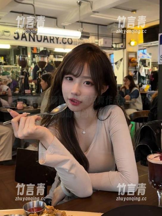 美媛馆 - 杨晓青儿浴室写真作品，带你体验隐秘时刻的唯美魅力