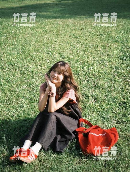 美媛馆 - 时尚博主田芯娜Angel的套装作品，网盘下载让你轻松拥有美丽