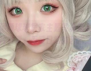 获取自闭颜球球居家主题写真精品：丰富图片资源，感受日常的艺术之美