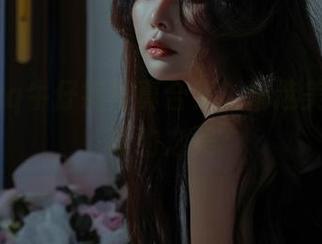 苏嫣qvq牛仔裤写真合集，精选美图展现简约之美