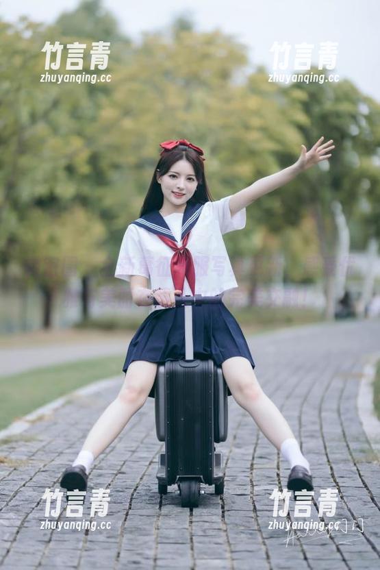 微密圈 - 全新葛征和服写真更新，感受优雅与美丽在镜头中的完美交融！