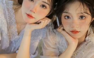 蜜桃社 – 伊琳的私房写真：圣诞氛围下的倾心演绎与展现