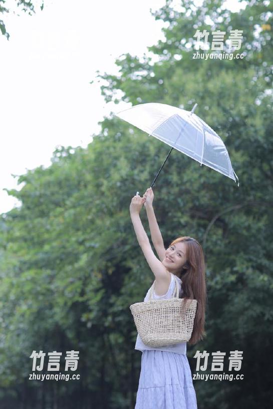 蜜桃社 - 露西Lucy少女梦幻套图，作品中流露出青春的活力与魅力