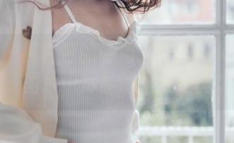 语画界 – 纯白色的诗篇：诗诗kiki写真合集，图片中尽显清雅与纯真之美