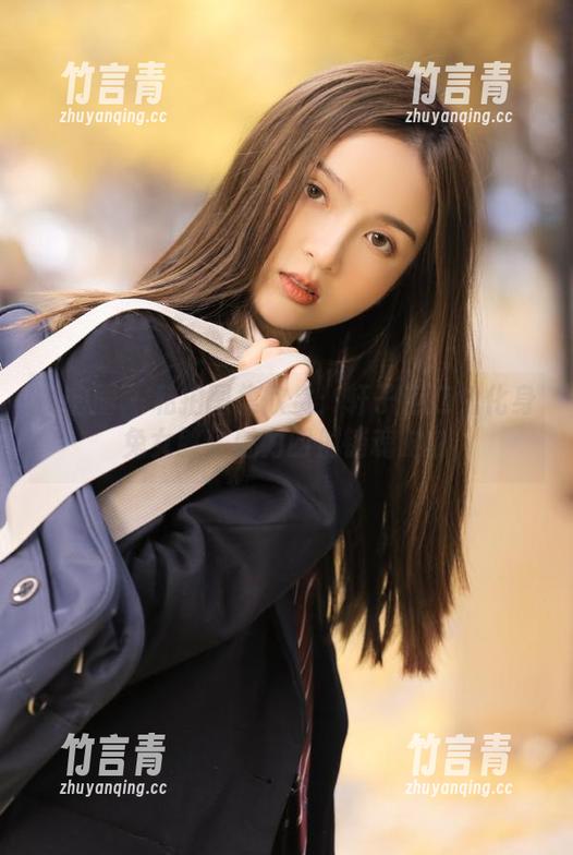 微密圈 - 私拍图集欣赏：轩子巨二兔化身兔女郎，魅力四射销魂时刻