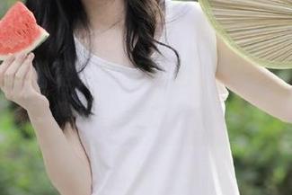 尽享视觉盛宴，轻兰映画黑丝学妹的性感图集资源等你来发现！