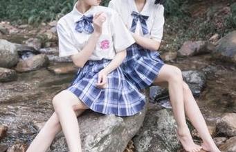 青豆客 – 温心怡的美图让你羡慕！快来下载这组终极美腿写真吧！