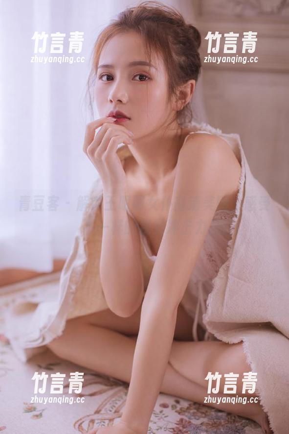 青豆客 - 解锁王明明女仆高清美图，感受不一样的视觉冲击力