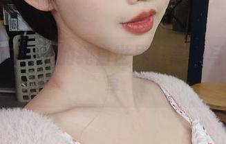 探索面饼仙儿的纯白世界：高清写真大分享
