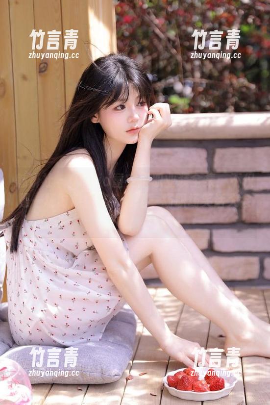 魅妍社 - Olivia童安琪职业装全集：不仅是一场时尚盛宴，更是一场职场笑话大会！