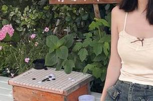 魅妍社 – 一窥易阳Silvia美脚写真，超越无圣光的艺术之美
